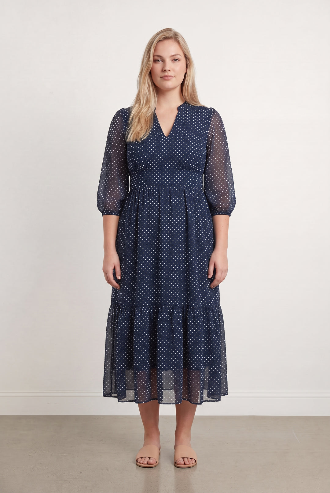Robe Longue Bleue et Blanche - Taille XXL/44 de la marque Indies | PARAD107920 - Vendu par Paradigme - Image 1