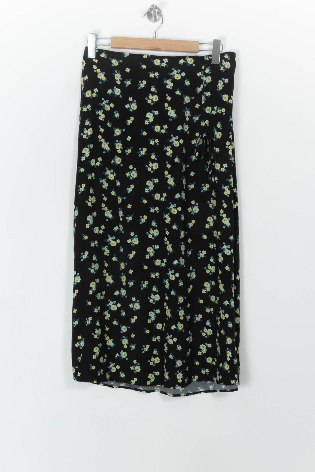 Jupe Longue Noire et Fleurie - Taille XL/42 de la marque La Fée Maraboutée | PARAD107923 - Vendu par Paradigme - Image 2