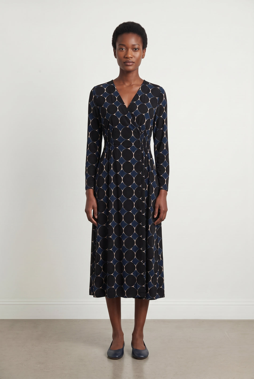 Robe Noire et Bleue - Taille M/38 de la marque La Fée Maraboutée | PARAD108530 - Vendu par Paradigme - Image 1