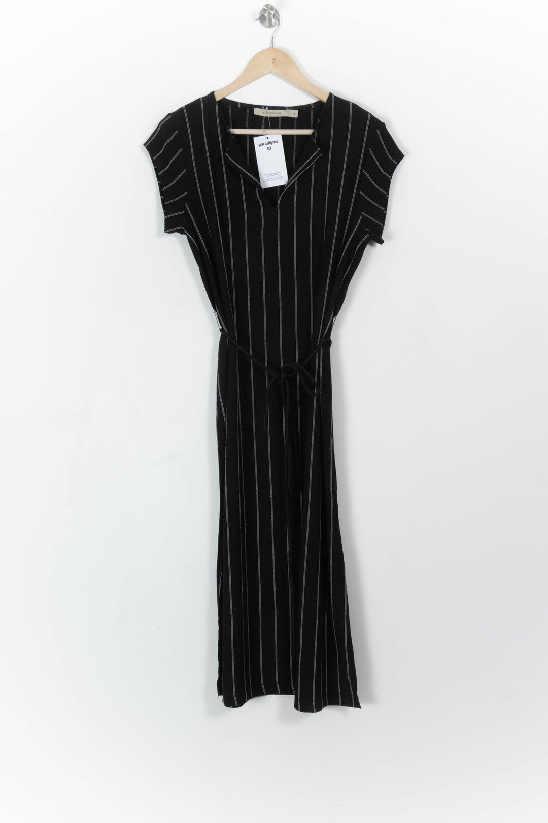 Robe Longue Noire et Blanche - Taille XS/34 de la marque La Fée Maraboutée | PARAD108579 - Vendu par Paradigme - Image 2