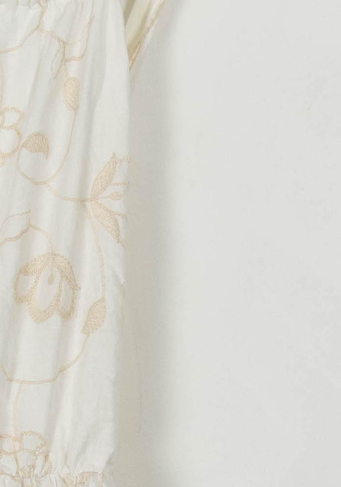 Robe Longue Blanche et Beige - Taille M/38 de la marque Sézane | PARAD108608 - Vendu par Paradigme - Image 3