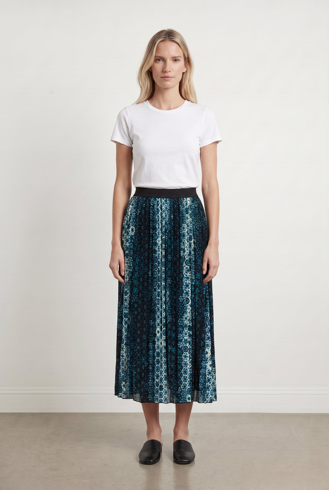 Jupe Longue Bleue et Noire - Taille S/36 de la marque La Fée Maraboutée | PARAD108673 - Vendu par Paradigme - Image 1