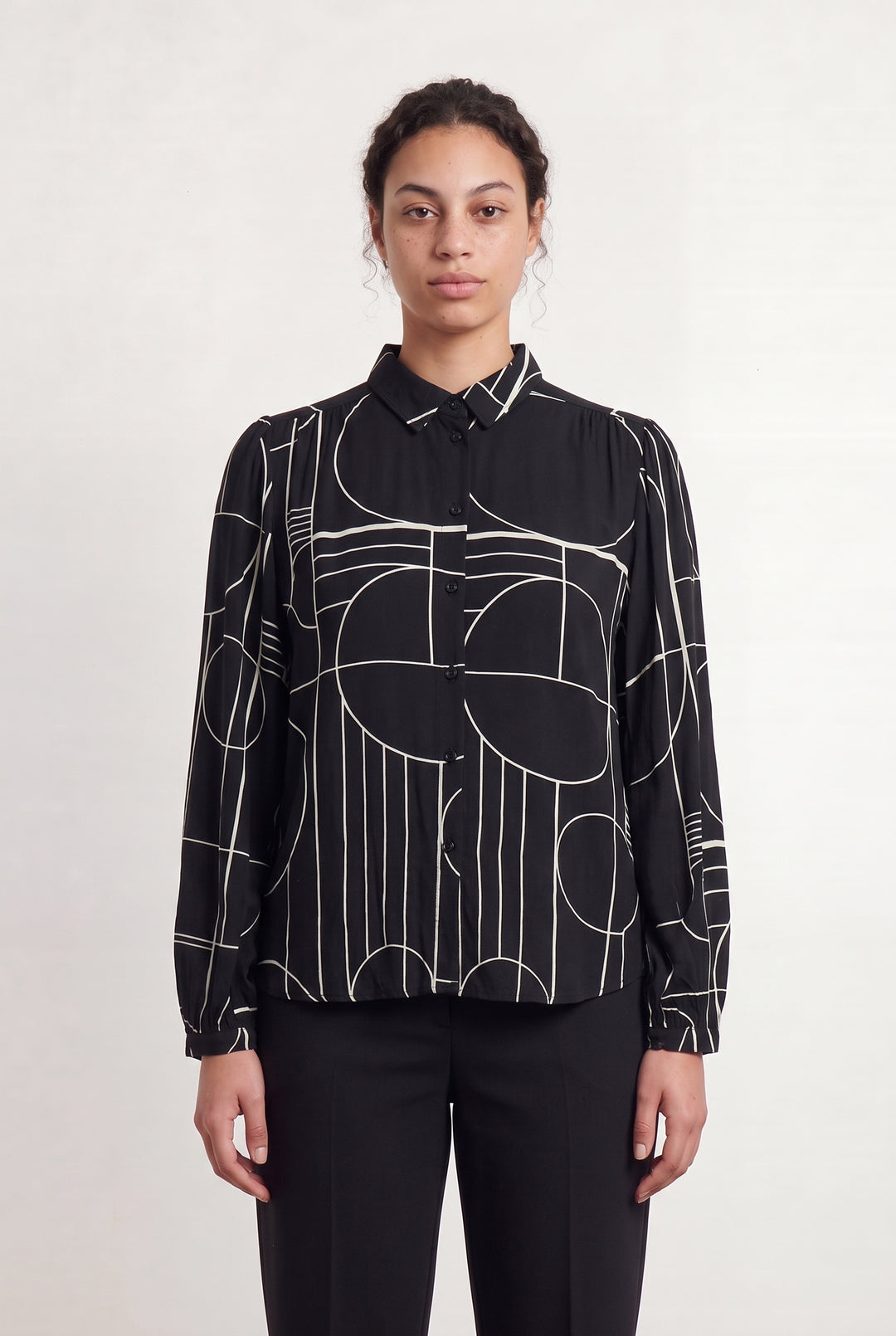 Chemisier Noir et Blanc - Taille L/40 de la marque La Fée Maraboutée | PARAD108702 - Vendu par Paradigme - Image 1