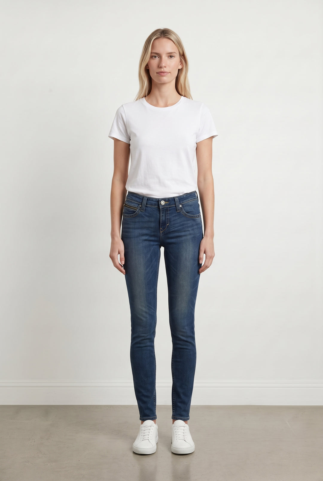Jean Skinny Bleu - Taille S/36 de la marque Levi&