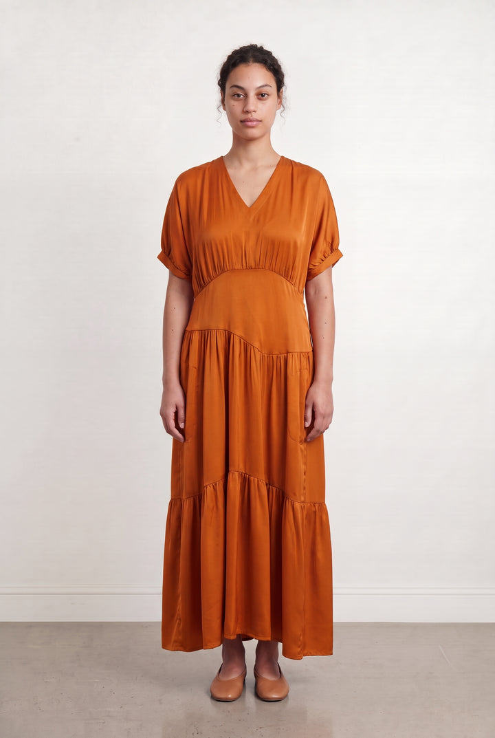 Robe Longue Orange - Taille L/40 de la marque Indies | PARAD108824 - Vendu par Paradigme - Image 1