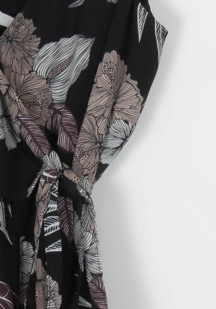Combinaison Noire et Beige - Taille XL/42 de la marque La Fée Maraboutée | PARAD108861 - Vendu par Paradigme - Image 3