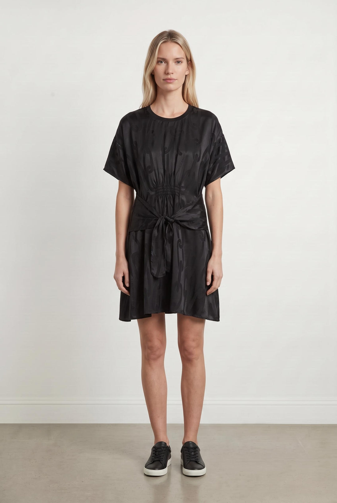 Robe Courte Noire - Taille S/36