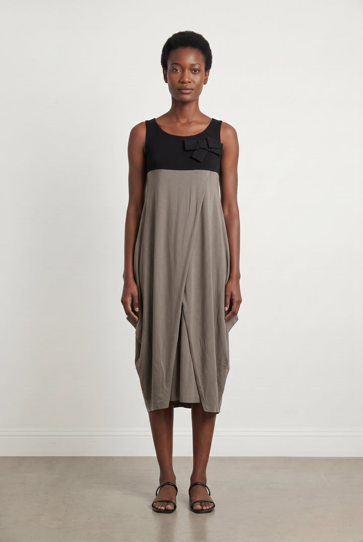 Robe Sans Manches Marron et Noire - Taille S/36 de la marque Paule Ka | PARAD10948 - Vendu par Paradigme - Image 1