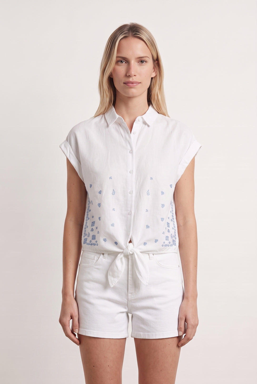 Chemise Blanche et Bleue - Taille M/38 de la marque Caroll | PARAD111091 - Vendu par Paradigme - Image 1