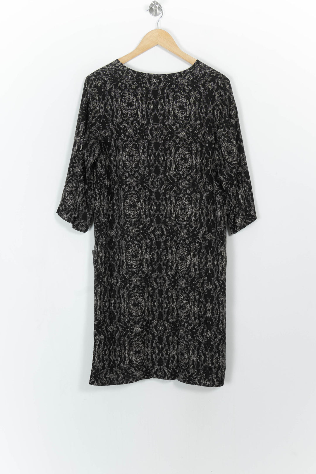 Robe Noire et Grise - Taille M/38 de la marque La Fée Maraboutée | PARAD111102 - Vendu par Paradigme - Image 5