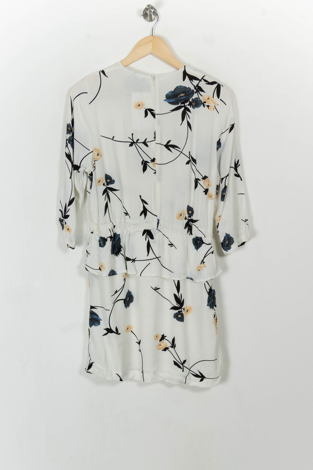 Robe Fleurie Blanche et Bleue - Taille M/38 de la marque Ganni | PARAD111106 - Vendu par Paradigme - Image 5
