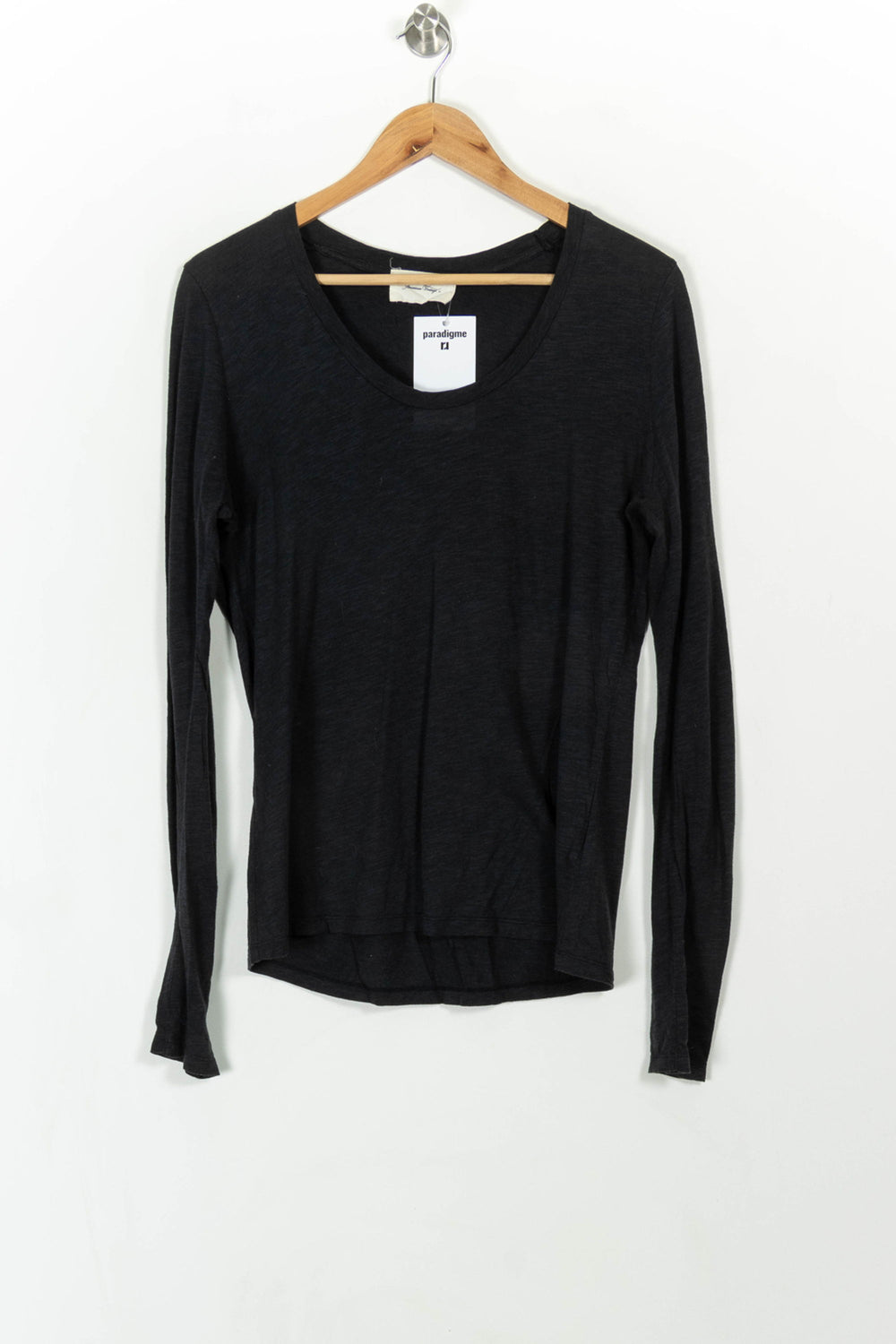 Tee-shirt Manches Longues Noir - Taille M/38 de la marque American Vintage | PARAD111119 - Vendu par Paradigme - Image 2