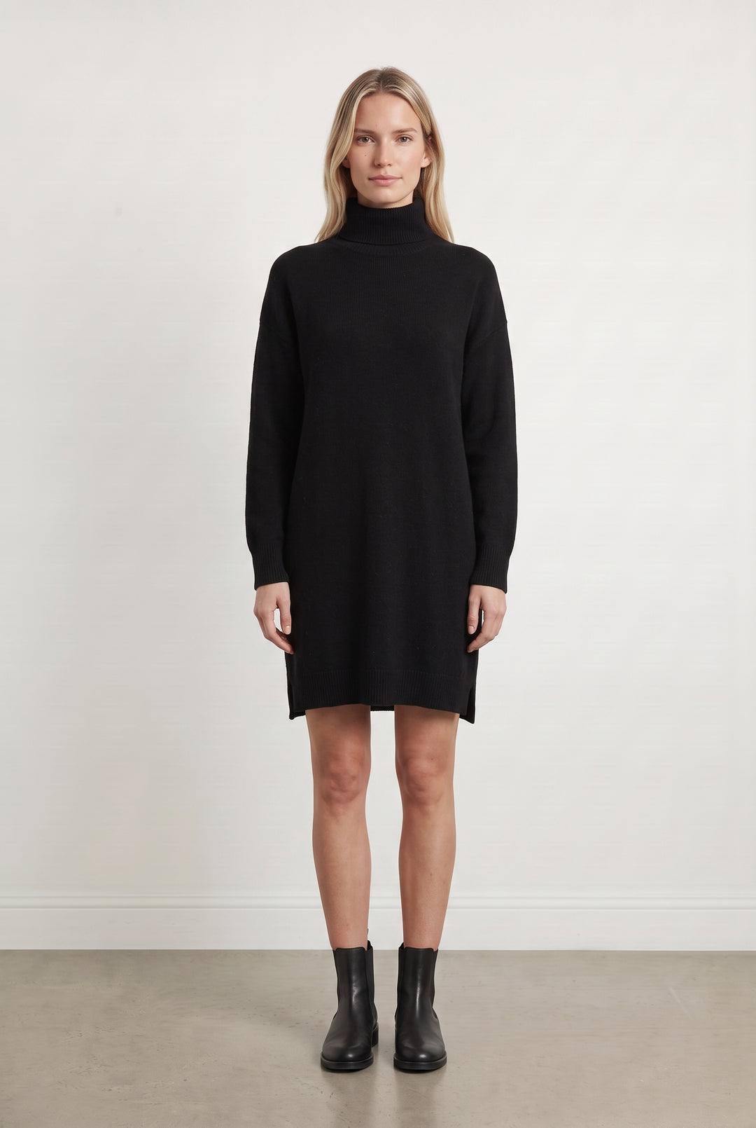 Robe Pull Noire - Taille M/38 de la marque Caroll | PARAD111126 - Vendu par Paradigme - Image 1