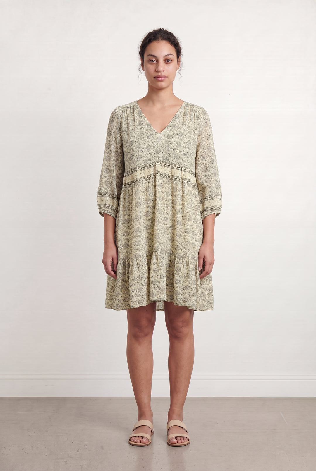 Robe Bohème Beige - Taille L/40 de la marque ba&sh | PARAD112194 - Vendu par Paradigme - Image 1