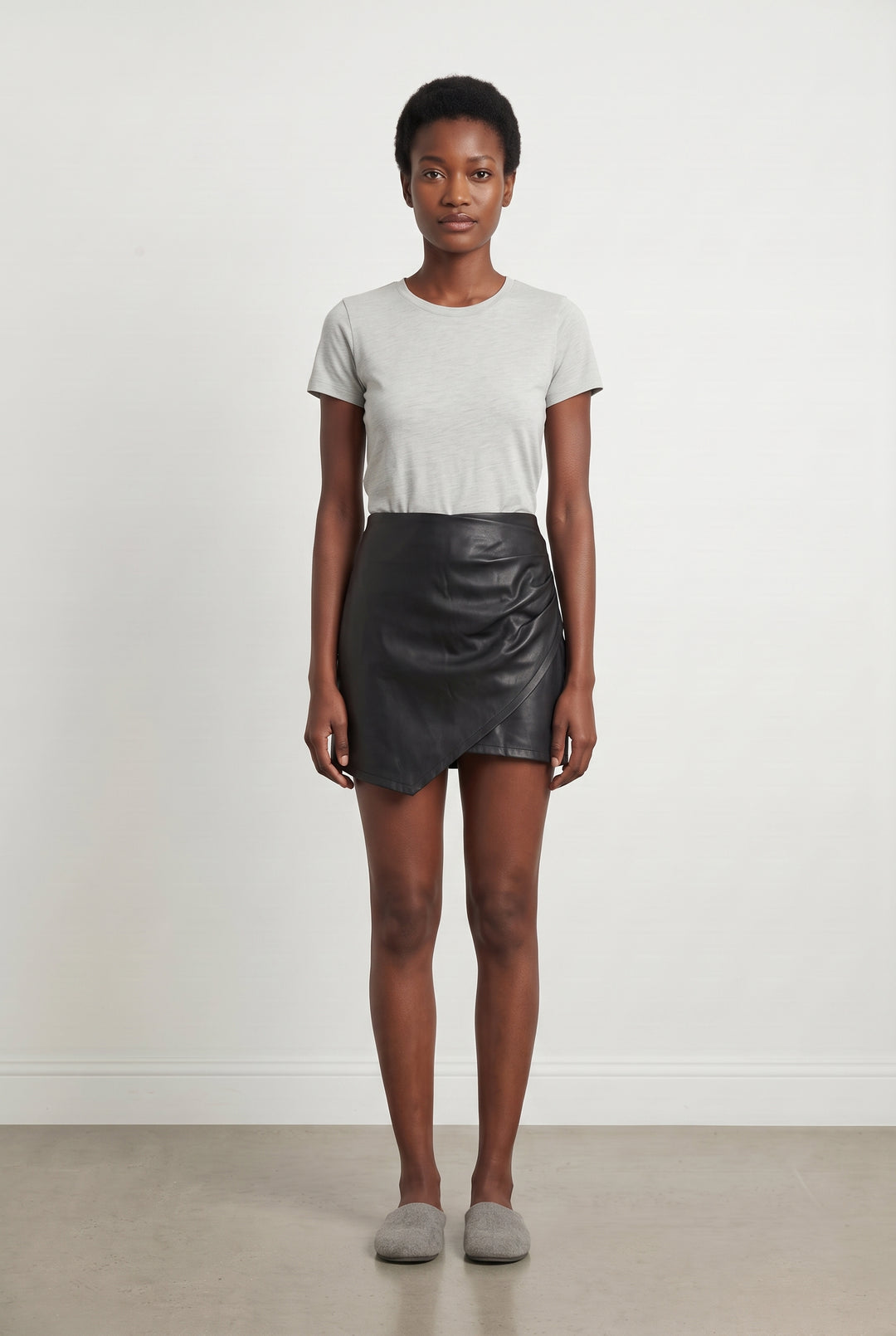 Jupe Portefeuille Noire - Taille M/38 de la marque ZAPA | PARAD112452 - Vendu par Paradigme - Image 1