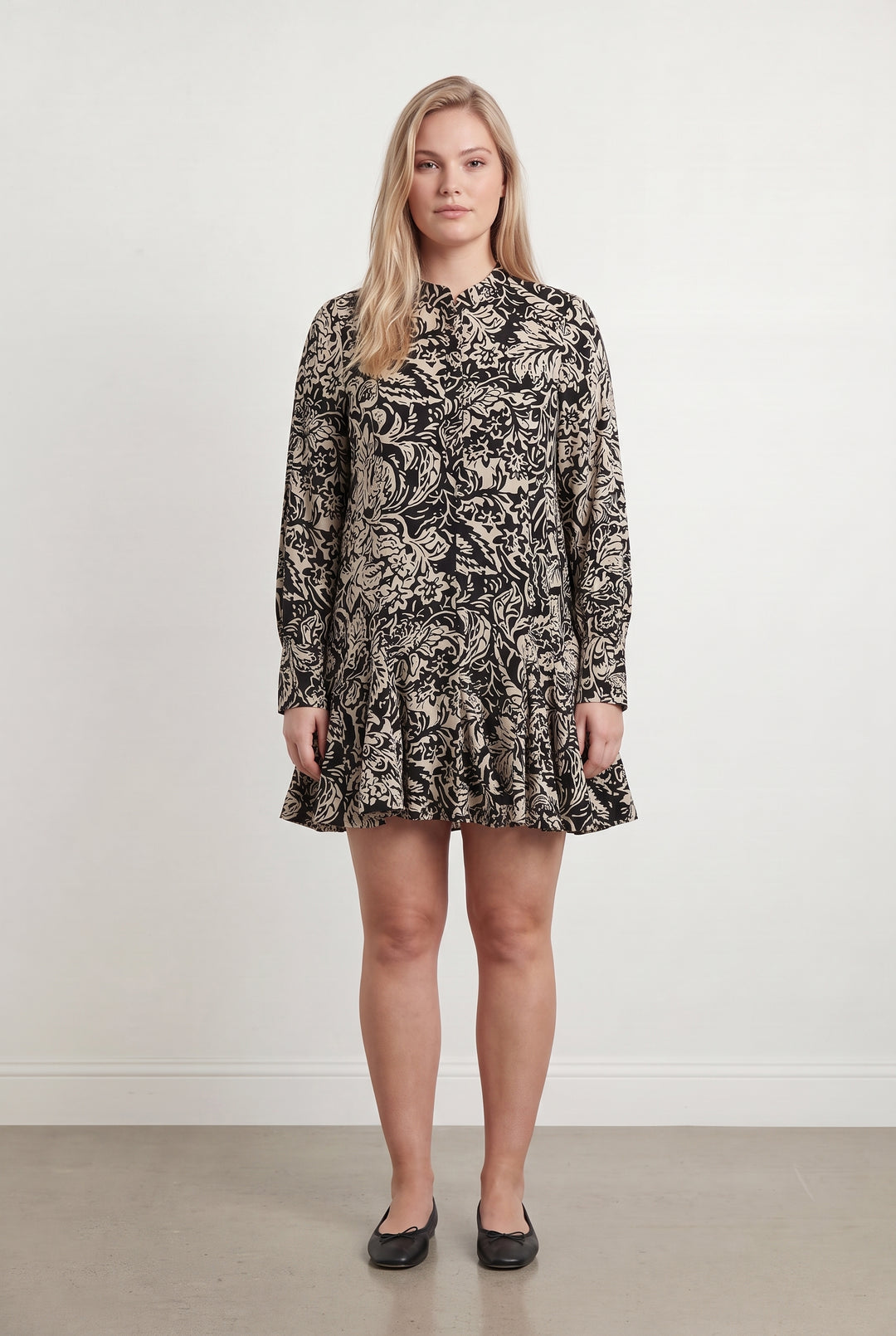 Robe Courte Noire et Beige - Taille XXL/44 de la marque Comptoir des Cotonniers | PARAD112454 - Vendu par Paradigme - Image 1