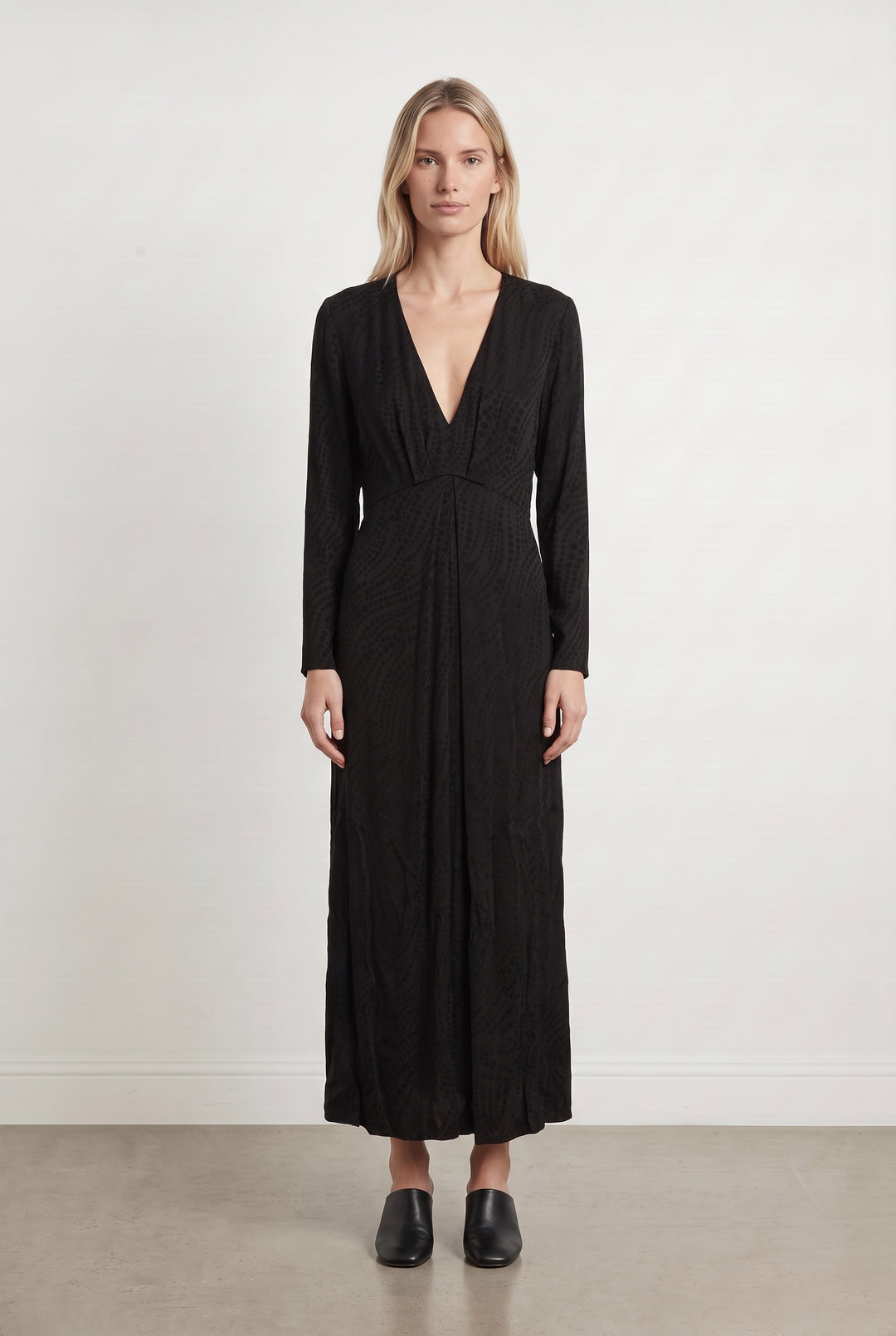 Robe Longue Noire - Taille S/36 de la marque The Kooples | PARAD112471 - Vendu par Paradigme - Image 1