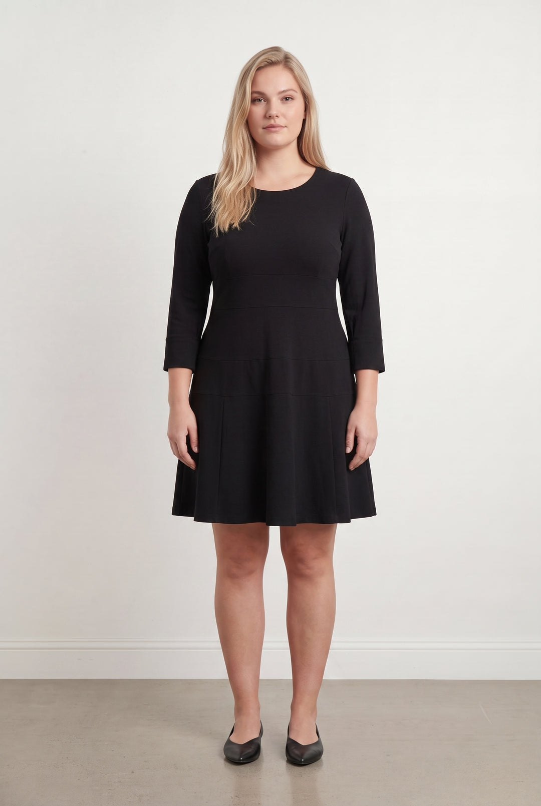 Robe Noire - Taille XL/42 de la marque Indies | PARAD112530 - Vendu par Paradigme - Image 1