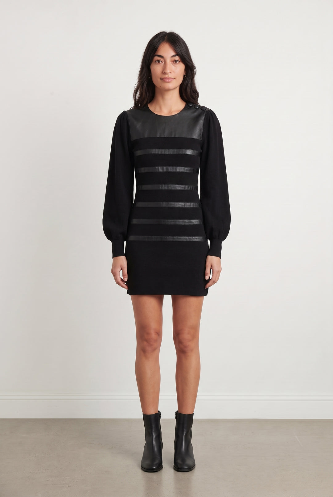 Robe Courte Noire - Taille S/36