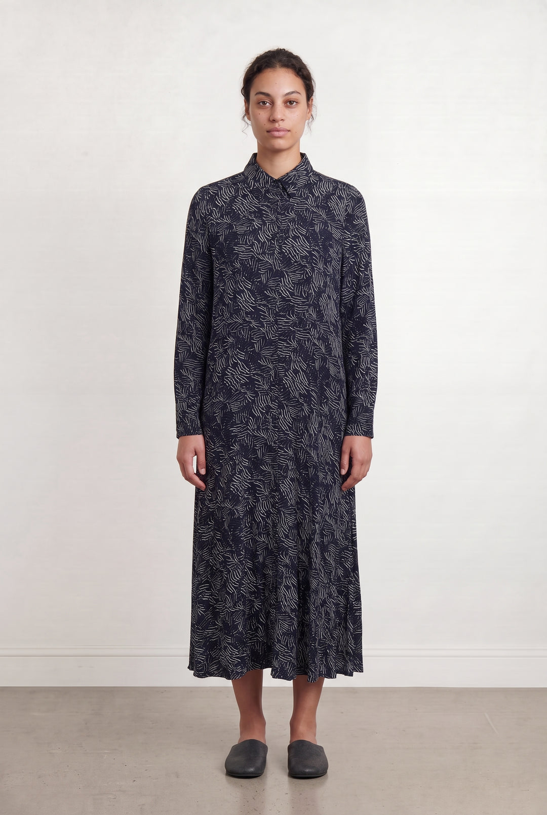 Robe Longue Bleu et Blanc - Taille L/40 de la marque La Fée Maraboutée | PARAD113368 - Vendu par Paradigme - Image 1