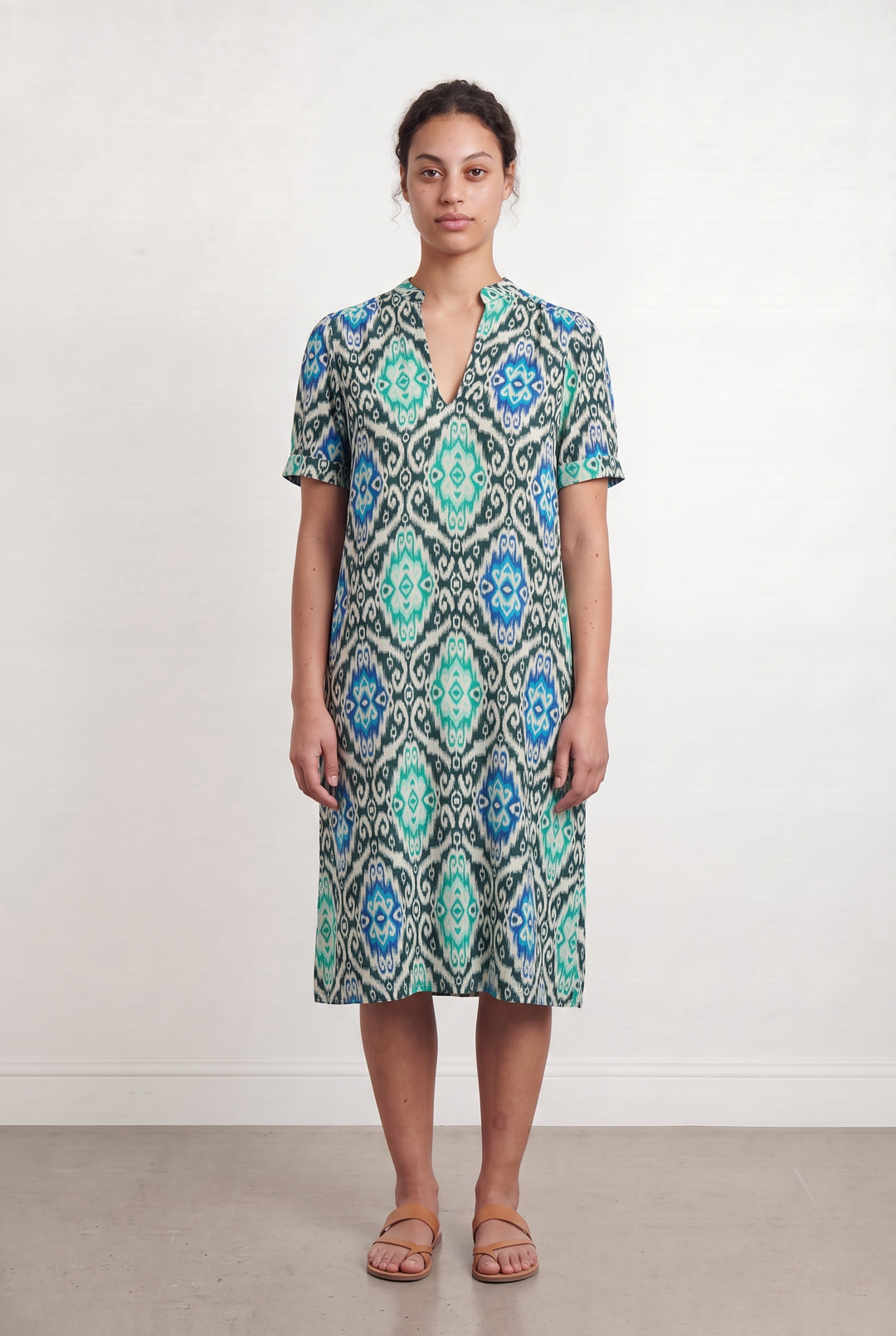 Robe Courte Verte et Bleue - Taille L/40 de la marque La Fée Maraboutée | PARAD113373 - Vendu par Paradigme - Image 1