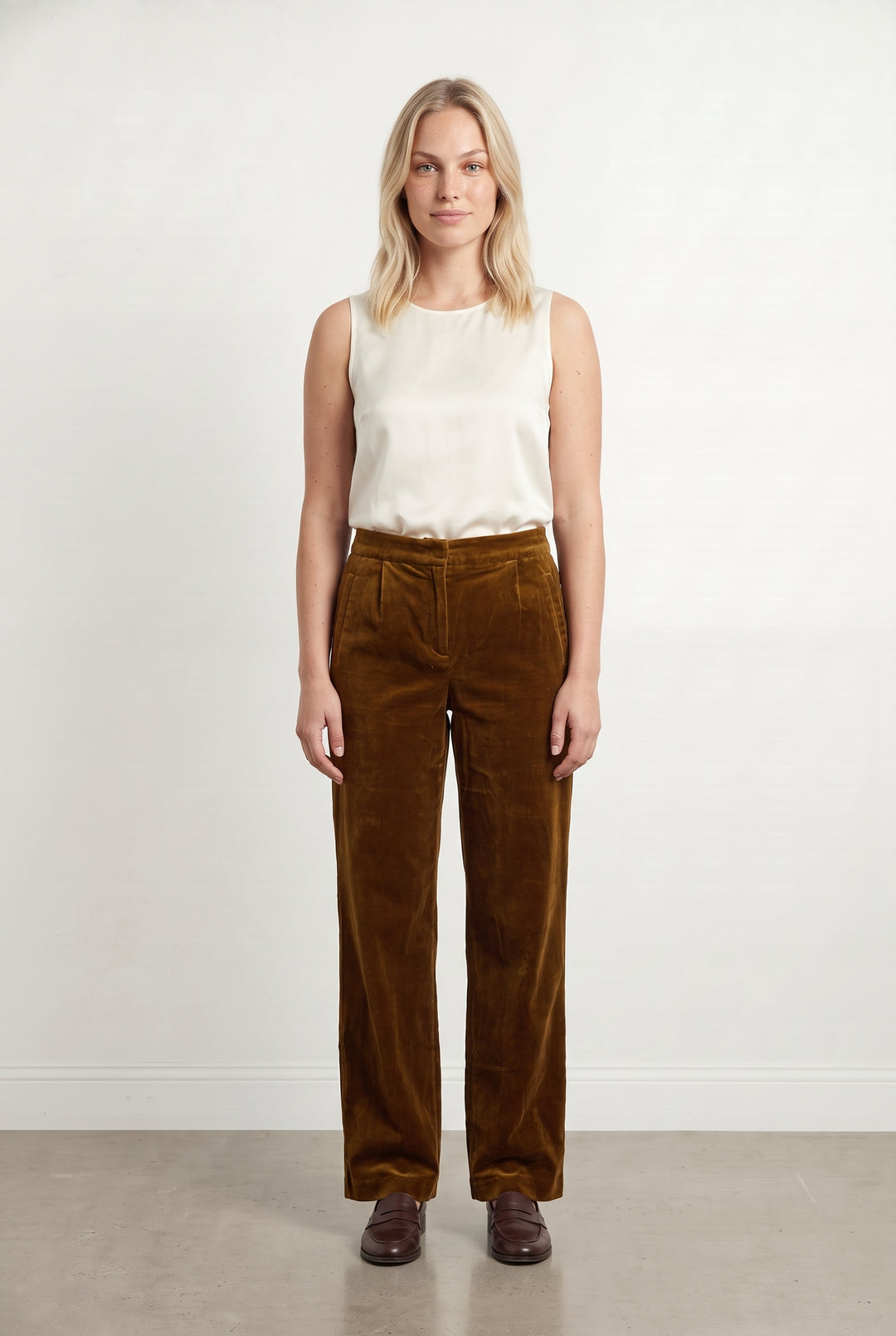 Pantalon Velours Marron - Taille L/40 de la marque Sézane | PARAD113456 - Vendu par Paradigme - Image 1
