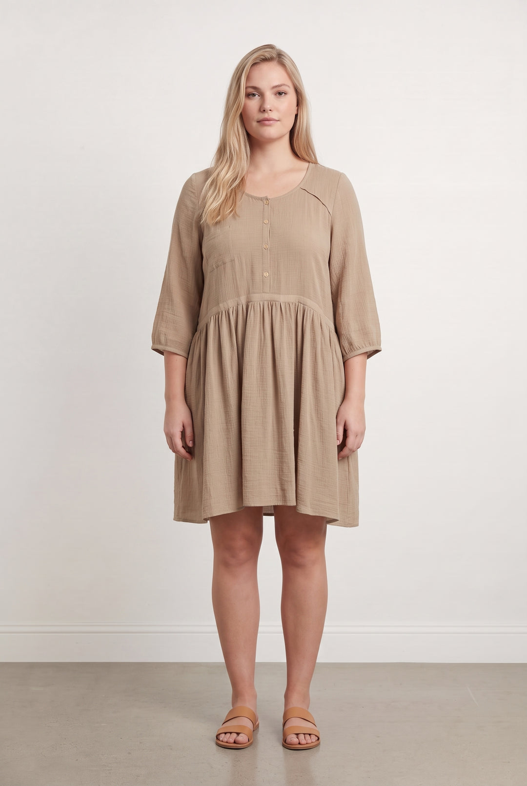 Robe Courte Beige - Taille XL/42 de la marque ba&sh | PARAD113581 - Vendu par Paradigme - Image 1