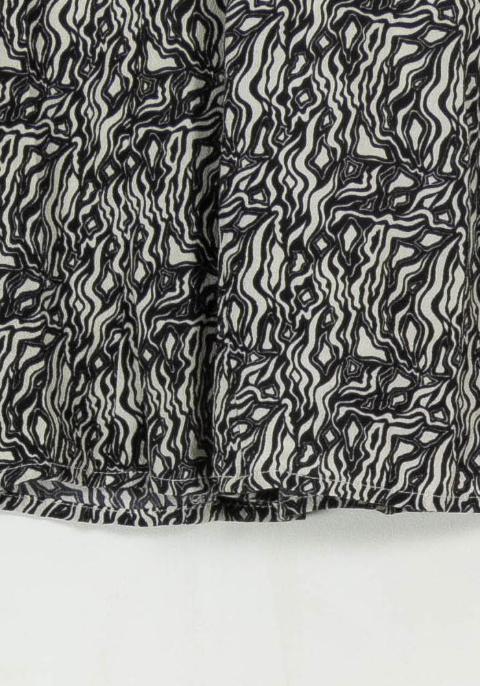 Jupe Courte Noire et Blanche - Taille M/38 de la marque Marie Sixtine | PARAD113594 - Vendu par Paradigme - Image 3