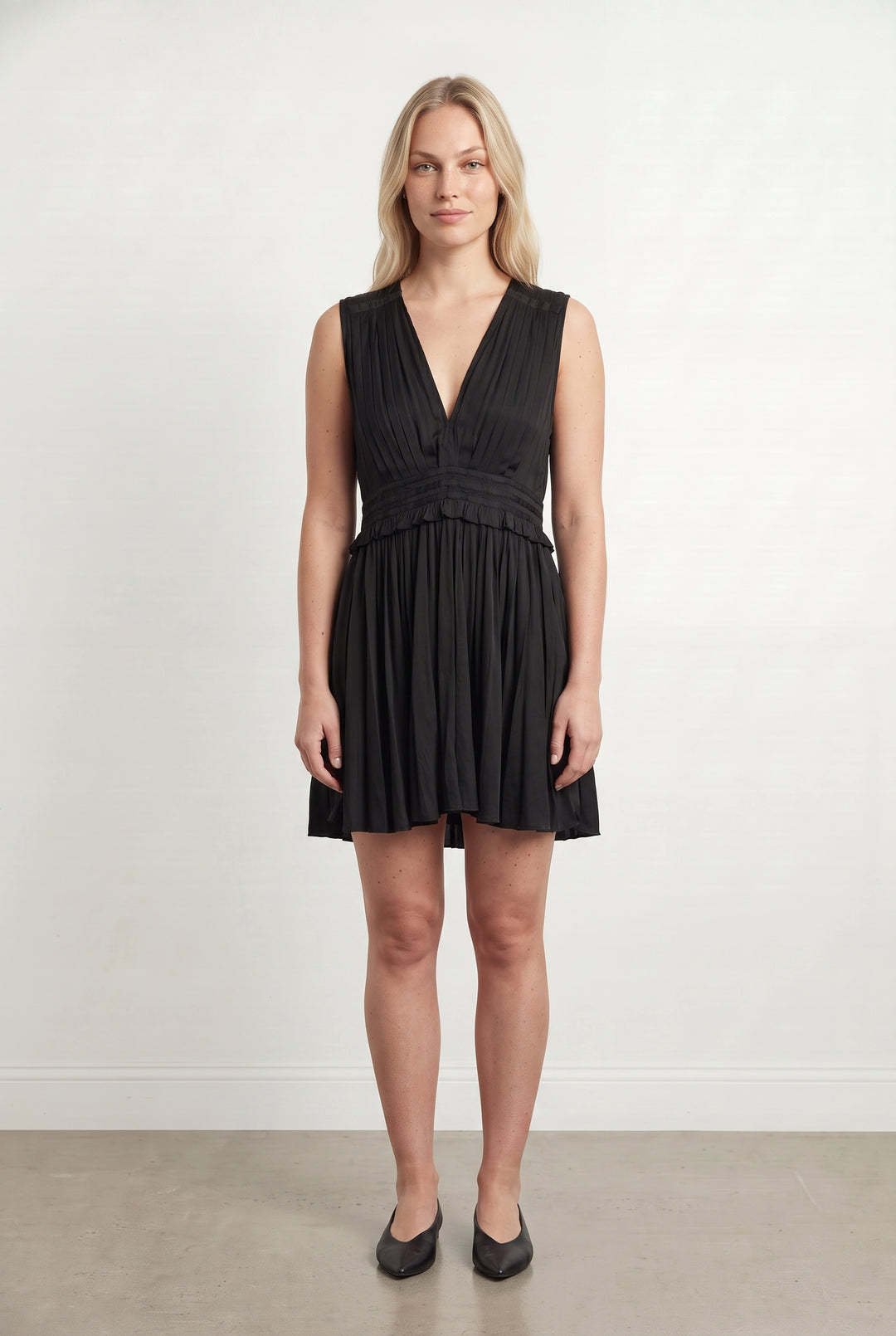 Robe Plissée Noire - Taille L/40 de la marque The Kooples | PARAD113748 - Vendu par Paradigme - Image 1