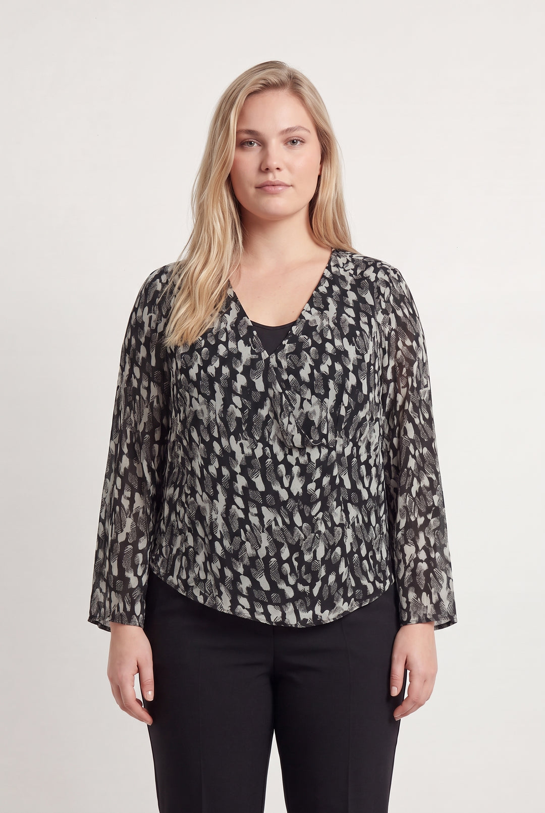 Blouse Noire et Blanche - Taille XL/42 de la marque One Step | PARAD113774 - Vendu par Paradigme - Image 1