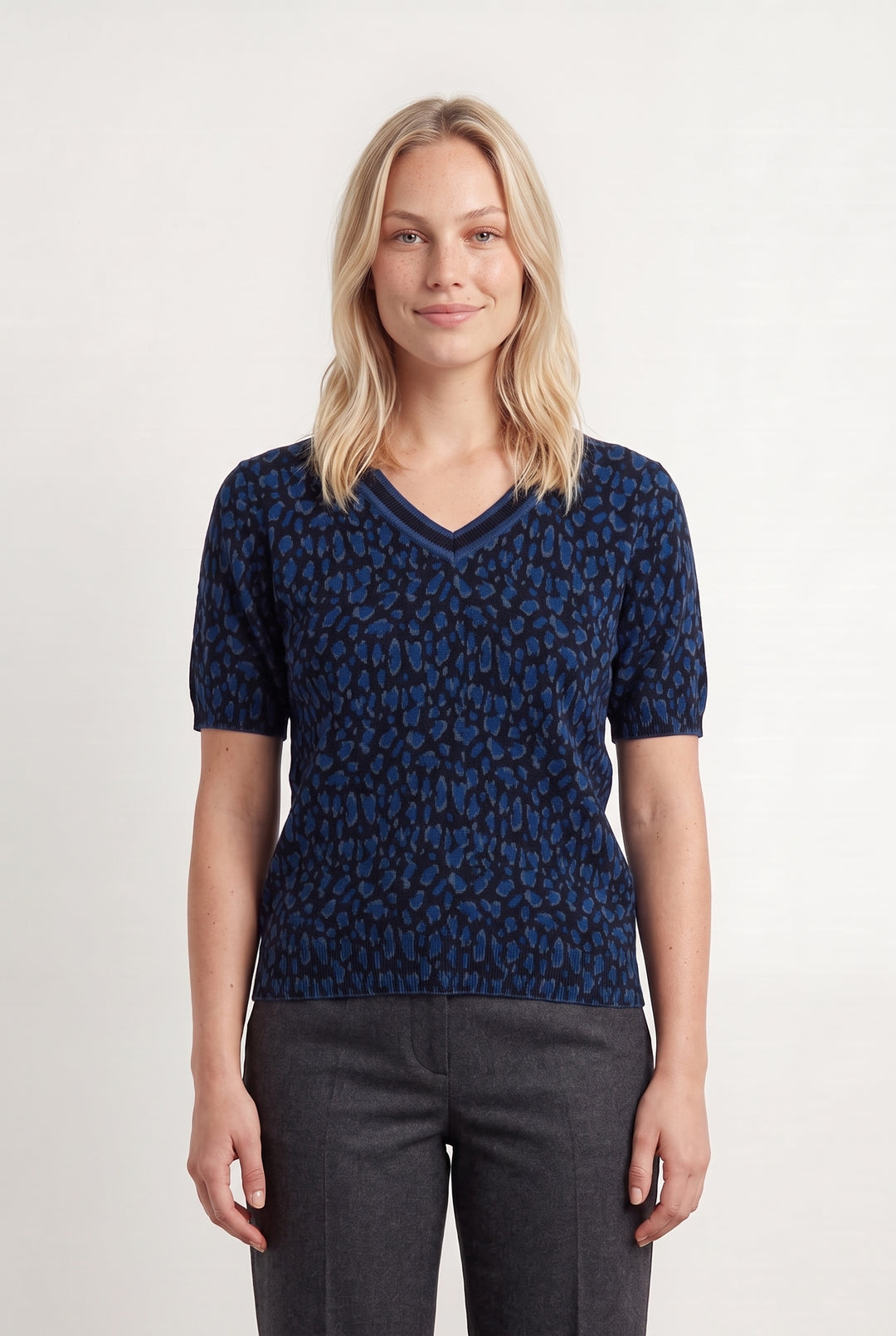 Pull Bleu et Noir - Taille L/40 de la marque Maison 123 | PARAD113869 - Vendu par Paradigme - Image 1