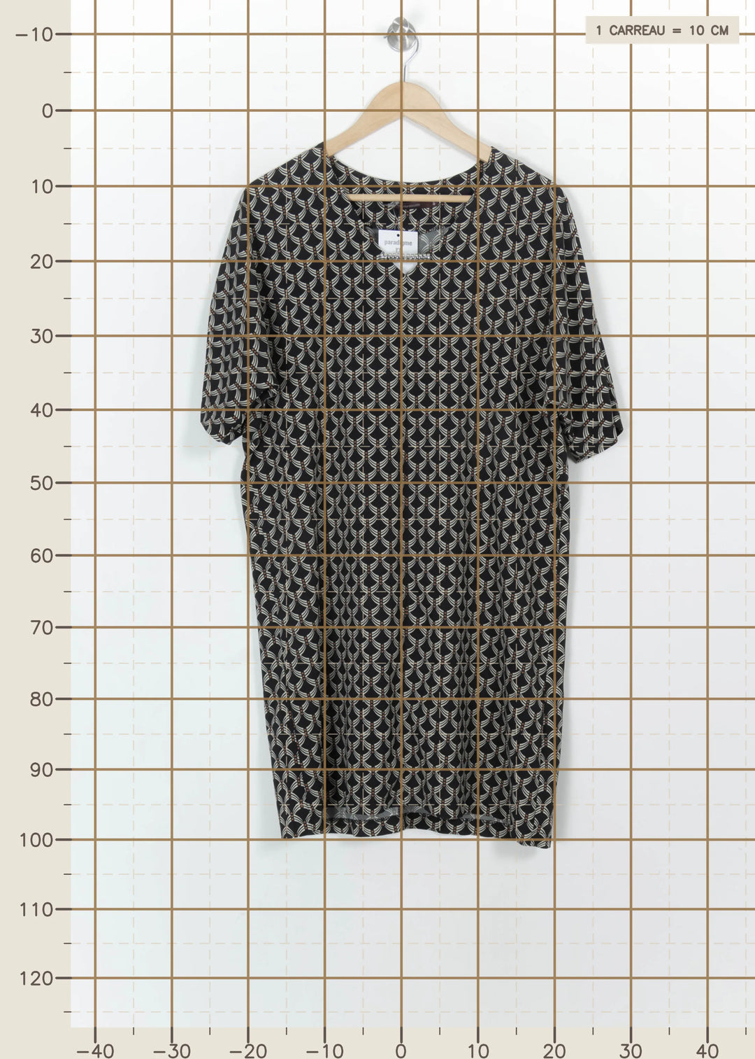 Robe Noire et Blanche - Taille XXL/44 de la marque La Fée Maraboutée | PARAD113973 - Vendu par Paradigme - Image 4
