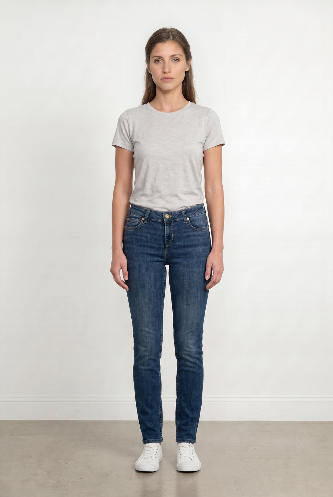 Jean Slim Bleu - Taille M/38 de la marque Liu Jo | PARAD114372 - Vendu par Paradigme - Image 1
