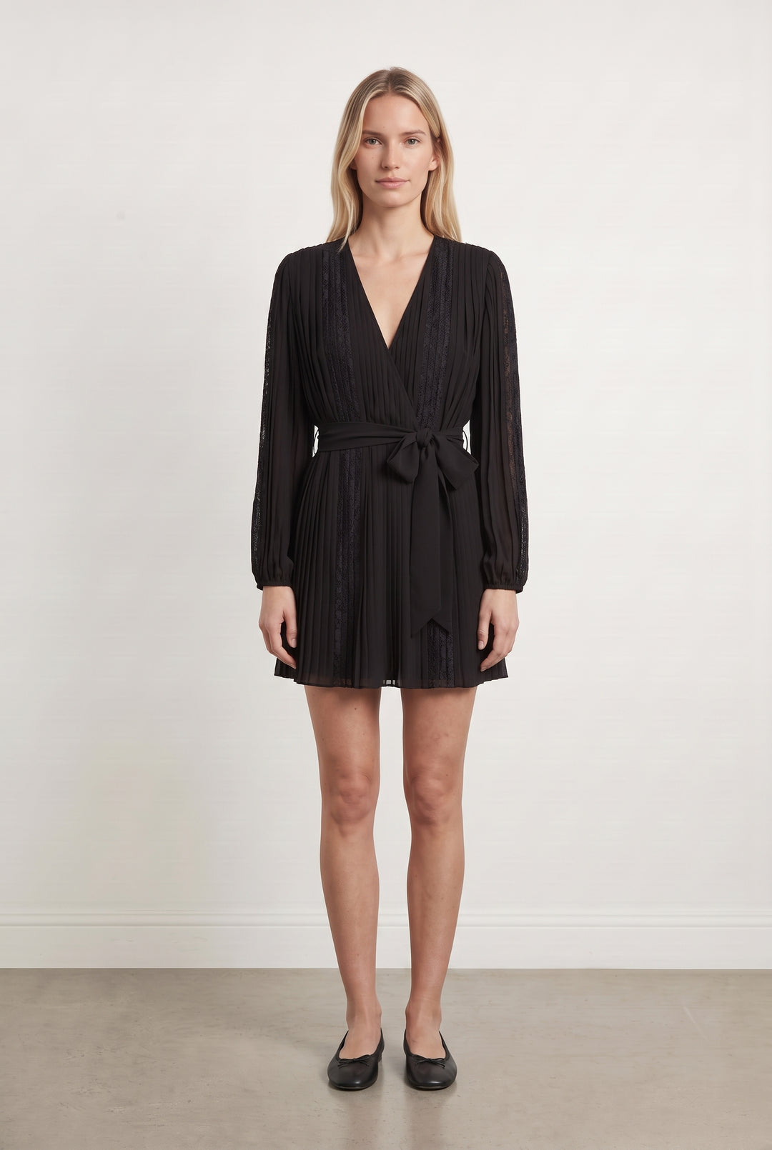 Robe Courte Noire - Taille S/36