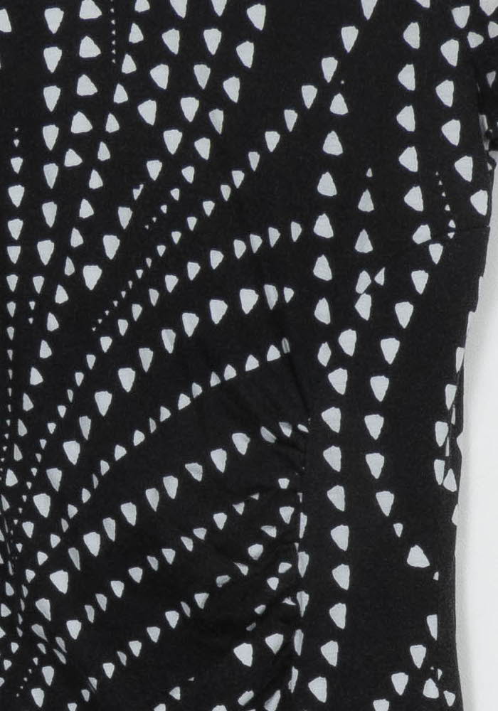 Robe Noire et Blanche - Taille M/38 de la marque La Fée Maraboutée | PARAD115211 - Vendu par Paradigme - Image 3