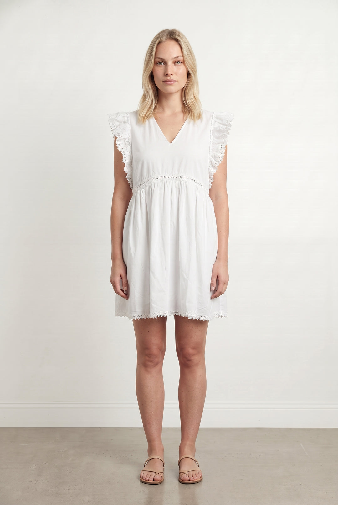 Robe Volantée Blanche - Taille L/40 de la marque Bellerose | PARAD115899 - Vendu par Paradigme - Image 1