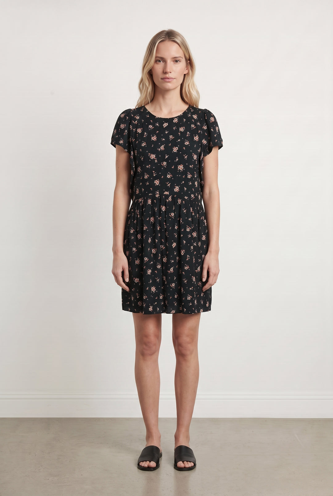 Robe Fleurie Verte - Taille M/38 de la marque Sessùn | PARAD115957 - Vendu par Paradigme - Image 1