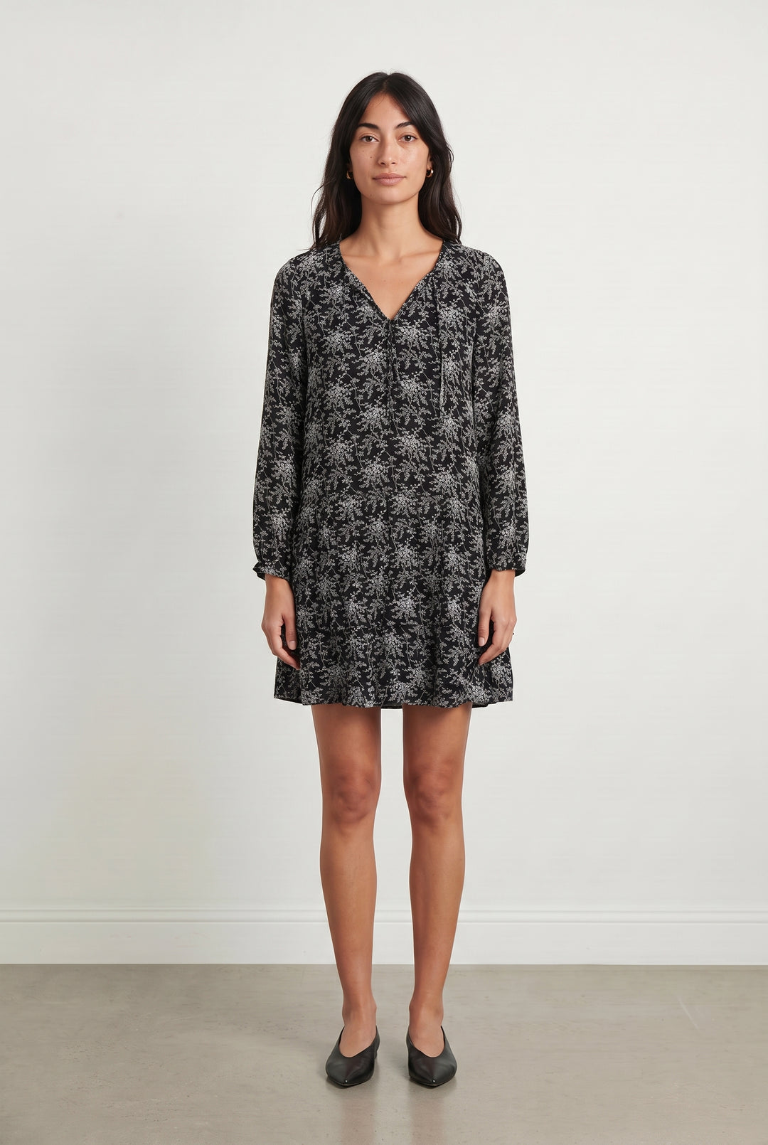 Robe Courte Noire et Blanche - Taille XS/34 de la marque Comptoir des Cotonniers | PARAD115959 - Vendu par Paradigme - Image 1