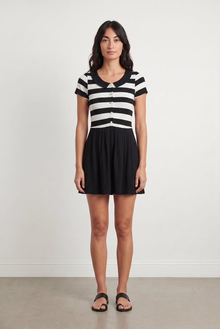 Robe Patineuse Noire et Blanche - Taille S/36 de la marque Agnès b. | PARAD116747 - Vendu par Paradigme - Image 1