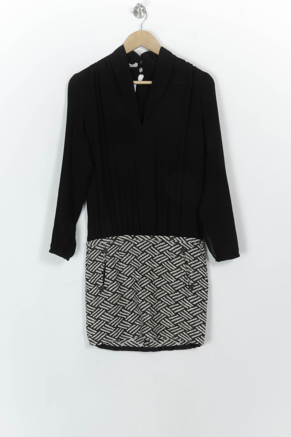 Robe Courte Noire et Blanche - Taille S/36 de la marque ba&sh | PARAD116767 - Vendu par Paradigme - Image 2