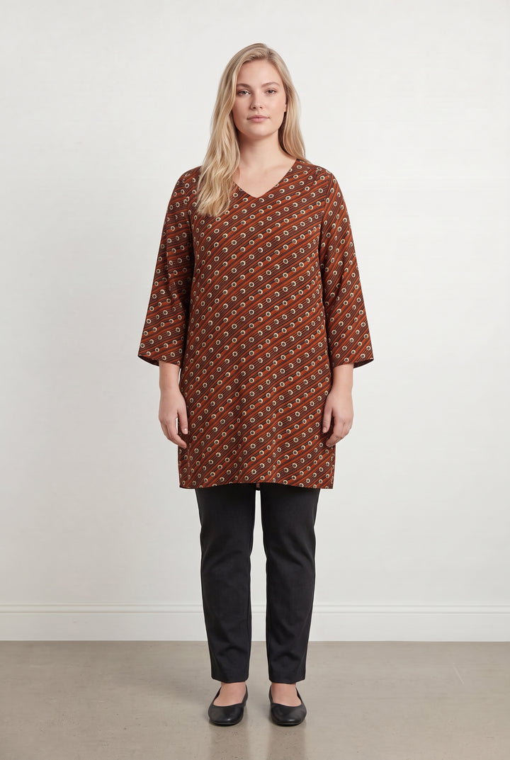 Robe Orange et Noire - Taille XXL/44 de la marque La Fée Maraboutée | PARAD116843 - Vendu par Paradigme - Image 1