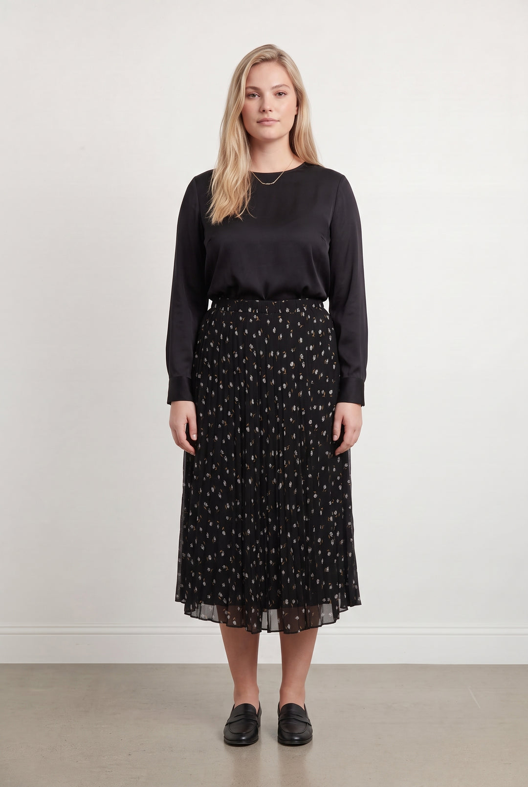 Jupe Plissée Noire - Taille XL/42 de la marque I.Code | PARAD117012 - Vendu par Paradigme - Image 1