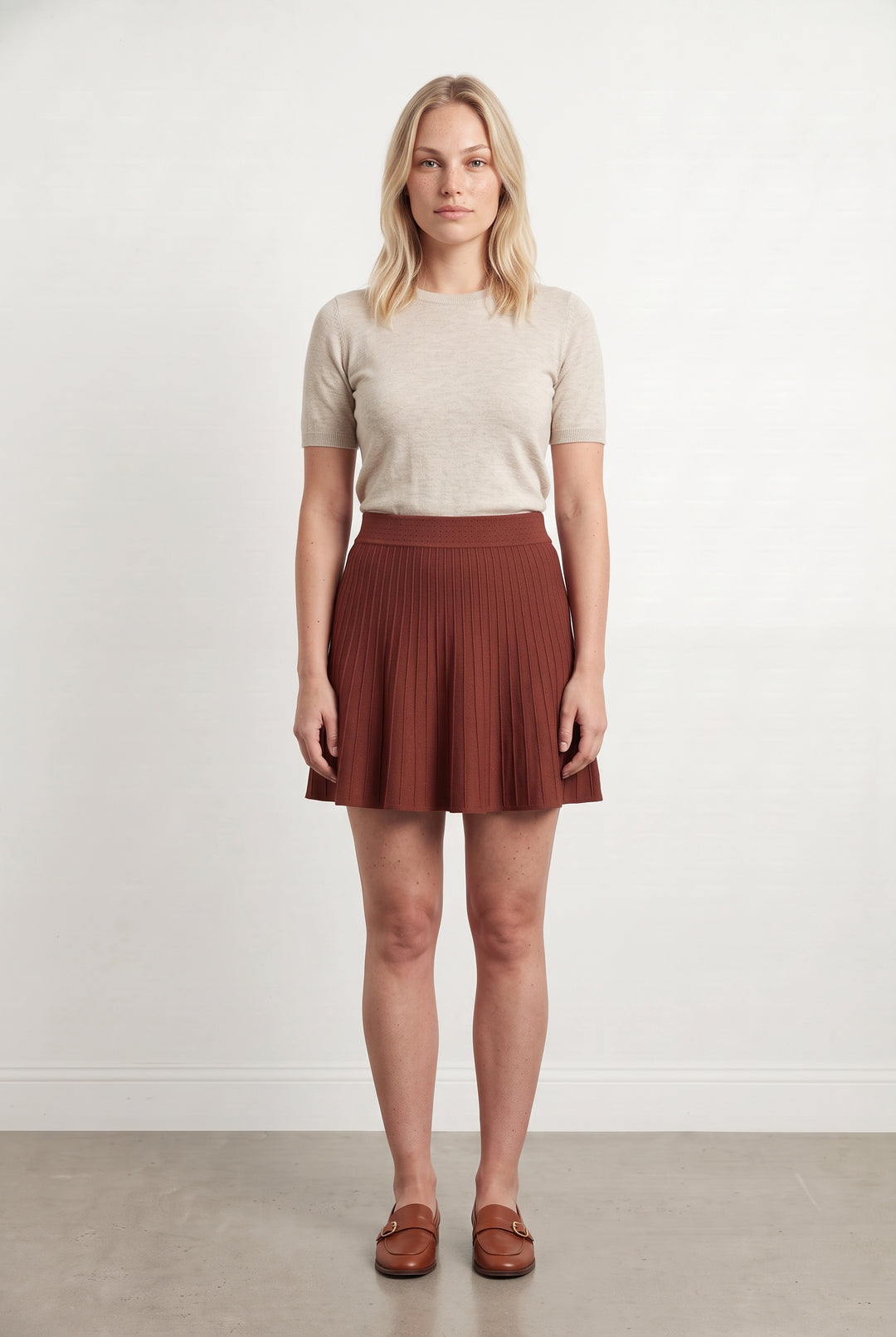 Jupe Plissée Bordeaux - Taille L/40 de la marque Petite Mendigote | PARAD117030 - Vendu par Paradigme - Image 1