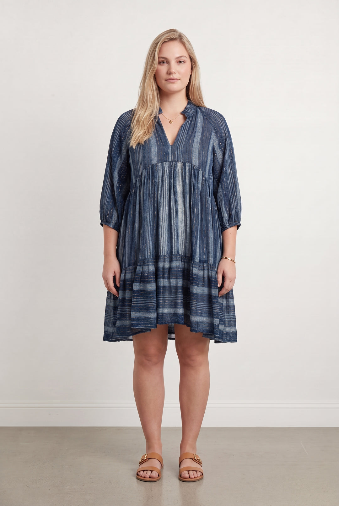 Robe Courte Bleue - Taille XL/42 de la marque Indies | PARAD117075 - Vendu par Paradigme - Image 1