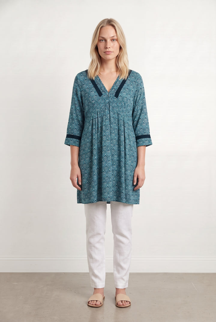 Robe Verte - Taille L/40 de la marque La Fée Maraboutée | PARAD117153 - Vendu par Paradigme - Image 1