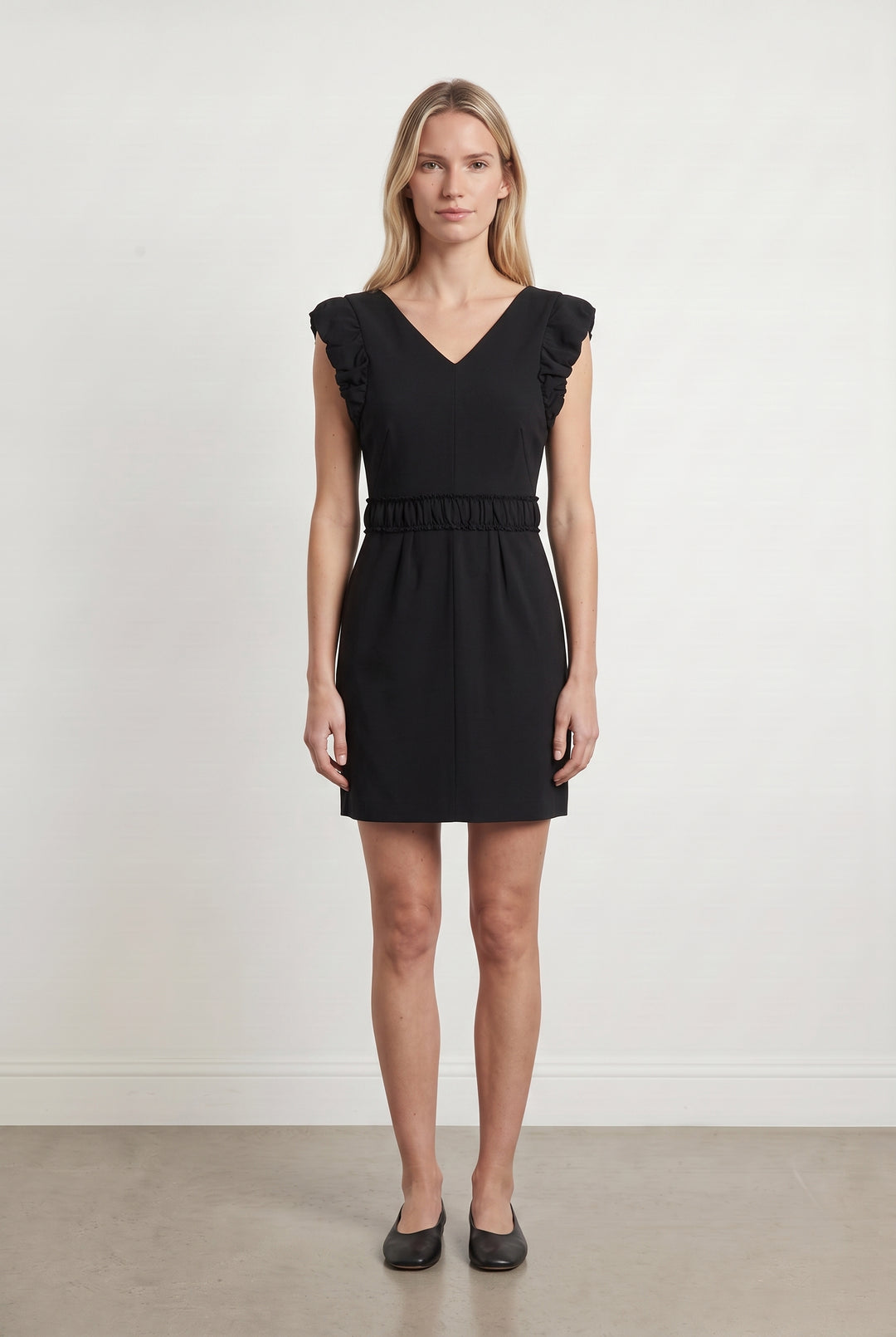 Robe Courte Noire - Taille M/38 de la marque Maje | PARAD117327 - Vendu par Paradigme - Image 1