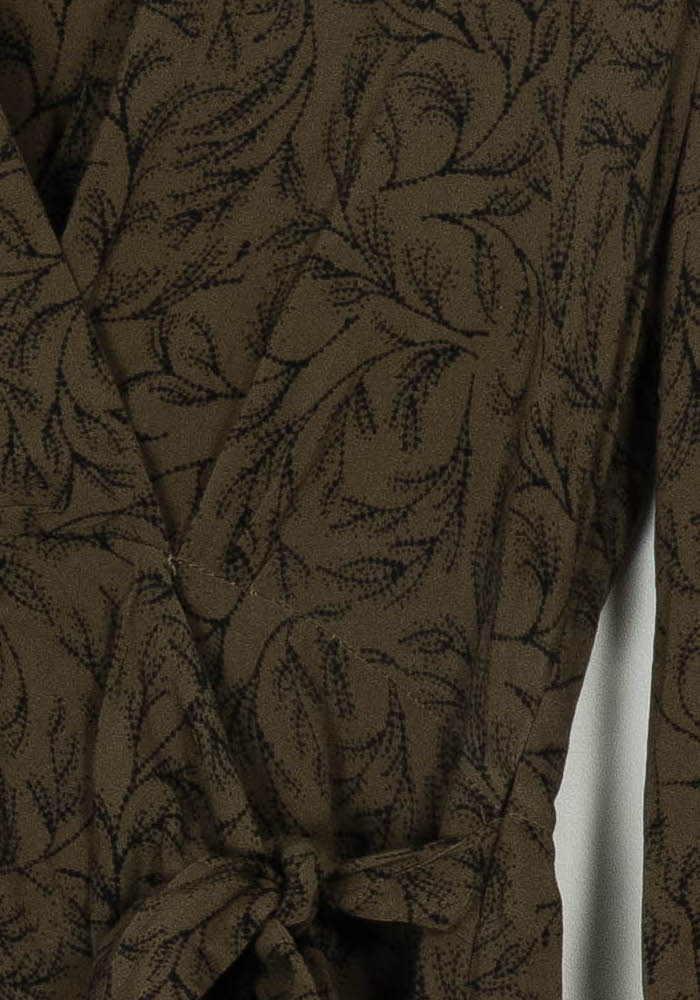 Robe Portefeuille Verte - Taille M/38 de la marque La Fée Maraboutée | PARAD117374 - Vendu par Paradigme - Image 3