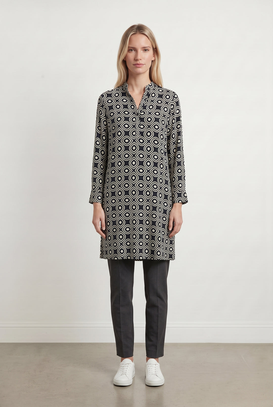 Robe Droite Bleue et Blanche - Taille S/36 de la marque La Fée Maraboutée | PARAD117768 - Vendu par Paradigme - Image 1
