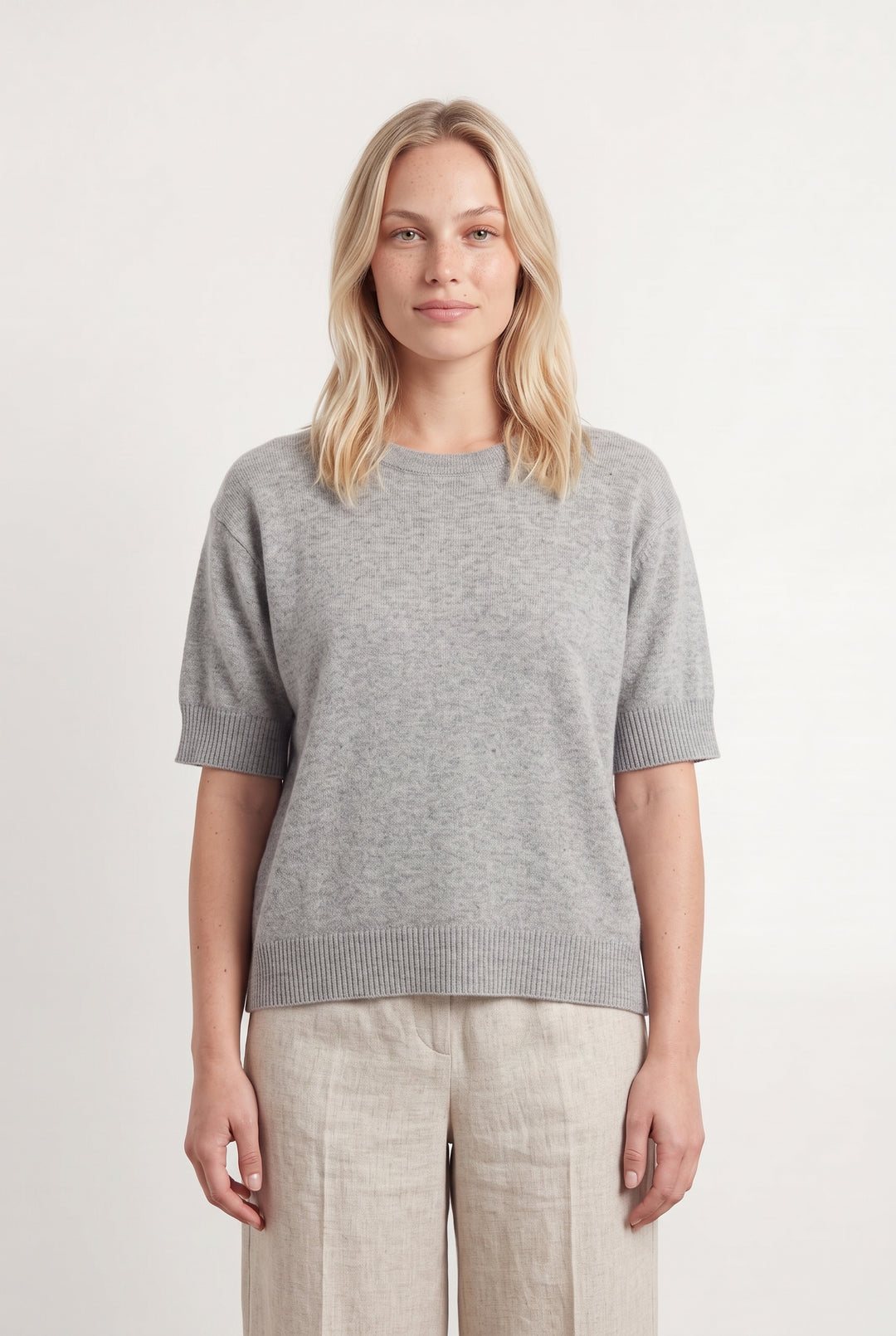Pull Gris - Taille L/40 de la marque Eric Bompard | PARAD117934 - Vendu par Paradigme - Image 1