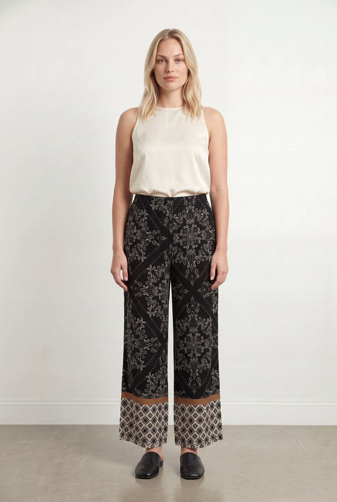 Pantalon Large Noir et Beige - Taille L/40 de la marque La Fée Maraboutée | PARAD118219 - Vendu par Paradigme - Image 1